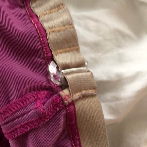 Lululemon magenta top - Picture 3 of 3